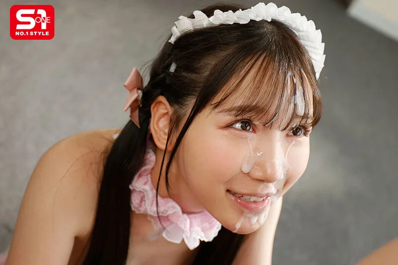 ご主人様の精子を浴びることが一番幸せな超可愛い専属メイド！顔面でザーメンを受け止めて絶頂する顔面ぶっかけSEX！【三田真鈴】